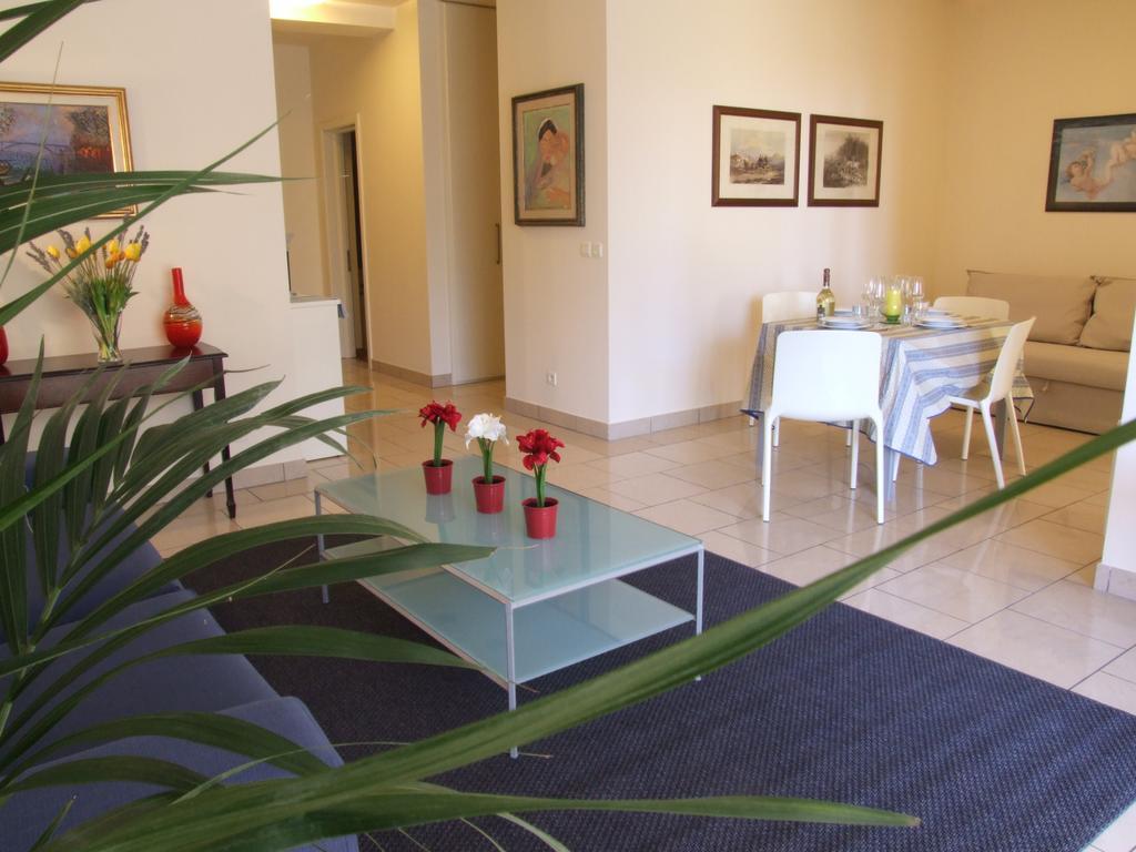 Appartement Au Chateau Vallaya مينتون المظهر الخارجي الصورة